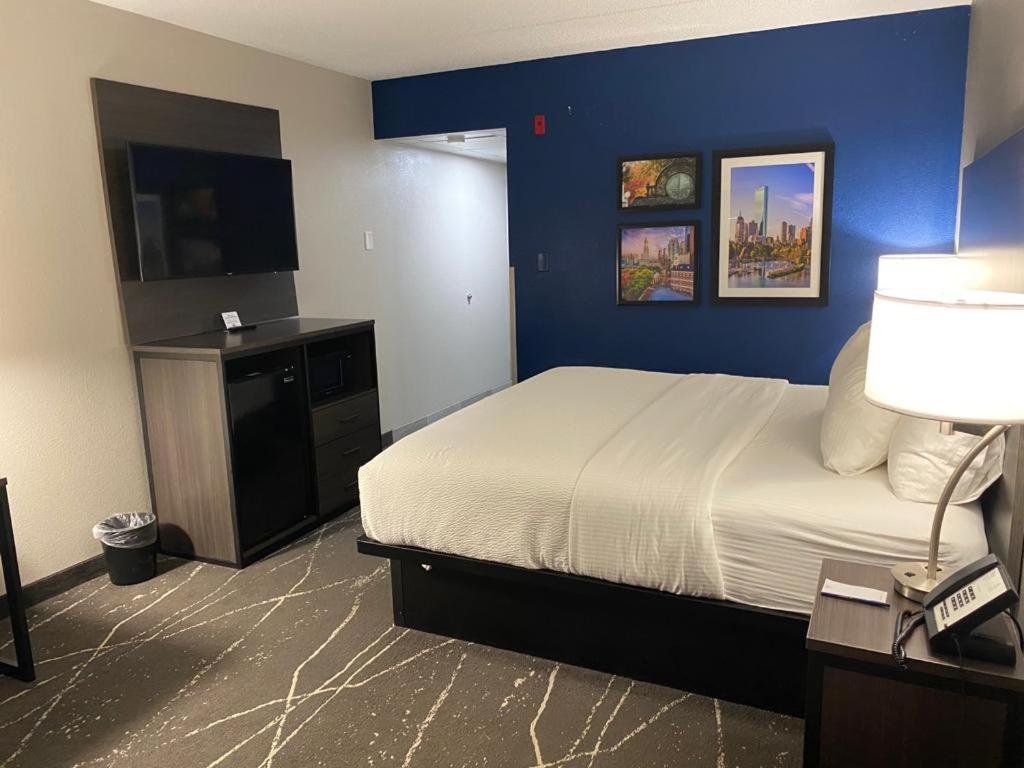 Comfort Inn Boston Milford Exterior foto