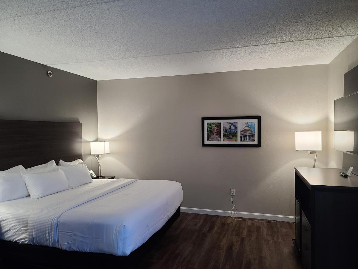Comfort Inn Boston Milford Exterior foto